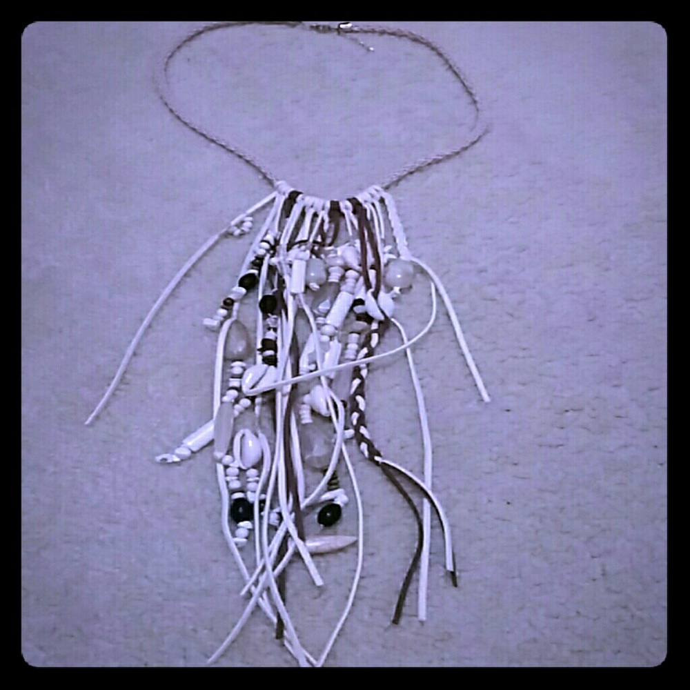 Accessory - Neck piece